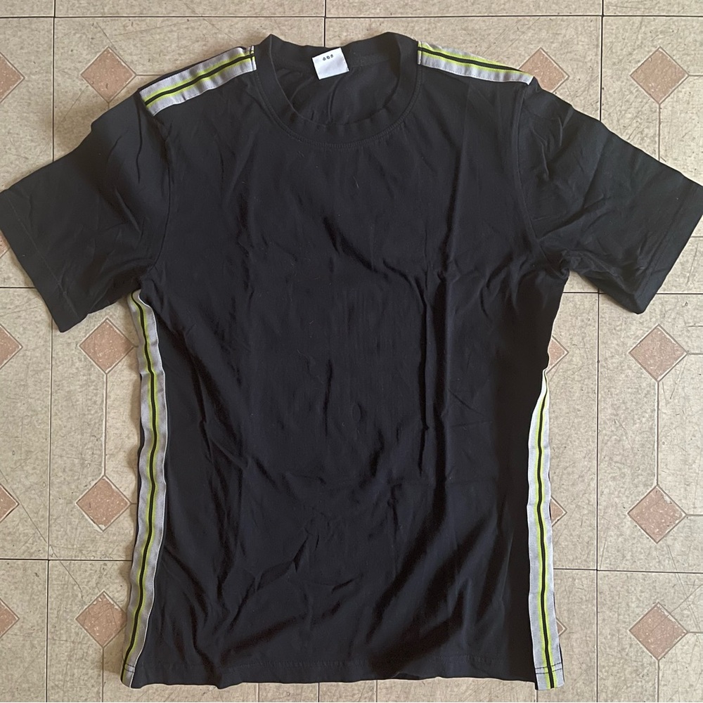 Urban Outfitters T-shirt